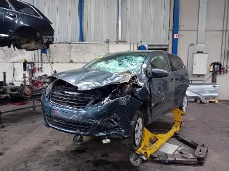 Purkuautot passenger cars Peugeot 108 108 Hatchback 1.0 12V (1KRFE(CFB)) [51kW]  (05-2014/...) 2016