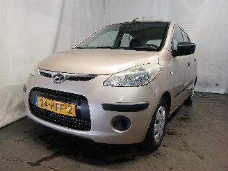 Damaged car Hyundai I-10 i10 (F5) Hatchback 1.1i 12V (G4HG) [49kW]  (01-2008/12-2013) 2008/10