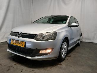 Damaged car Volkswagen Polo Polo V (6R) Hatchback 1.2 TDI 12V BlueMotion (CFWA(Euro 5)) [55kW]  (1=
0-2009/05-2014) 2011/5