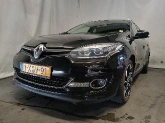 Coche accidentado Renault Mégane Megane III Grandtour (KZ) Combi 5-drs 1.5 dCi 110 (K9K-636(K9K-A6)) [8=
1kW]  (02-2009/04-2016) 2013/12
