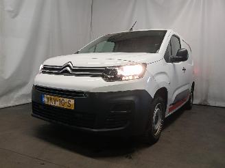 damaged passenger cars Citroën Berlingo Berlingo Van 1.5 BlueHDi 75 (DV5RE(YHW)) [55kW]  (06-2018/...) 2021/6