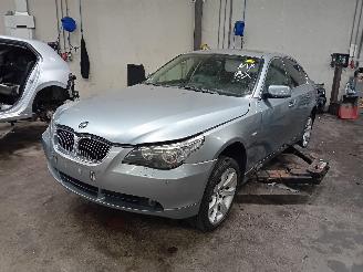 Vrakbiler auto BMW 5-serie 5 serie (E60) Sedan 520i 24V (M54-B22) [125kW]  (07-2003/03-2010) 2003/3