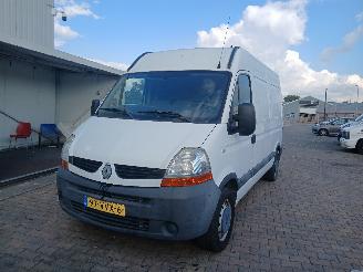 krockskadad bil auto Renault Master Master II (FD/HD) Van 2.5 dCi 120 FAP (G9U-650) [88kW]  (08-2006/04-20=
10) 2008/10