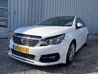 uszkodzony samochody osobowe Peugeot 308 308 SW (L4/L9/LC/LJ/LR) Combi 5-drs 1.5 BlueHDi 130 (DV5RC(YHZ)) [96kW=
]  (06-2017/12-2021) 2019/7