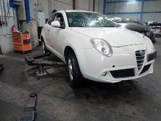 Alfa Romeo MiTo MiTo (955) Hatchback 1.3 JTDm 16V Eco (199.B.4000) [62kW]  (01-2011/12=
-2015) picture 2
