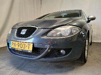 krockskadad bil auto Seat Leon Leon (1P1) Hatchback 5-drs 1.4 TSI 16V (CAXC) [92kW]  (11-2007/12-2012=
) 2008/7