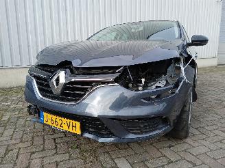 Schadeauto Renault Mégane Megane IV Estate (RFBK) Combi 5-drs 1.3 TCE 140 16V (H5H-450(H5H-A4)) =
[103kW]  (01-2018/...) 2020/4