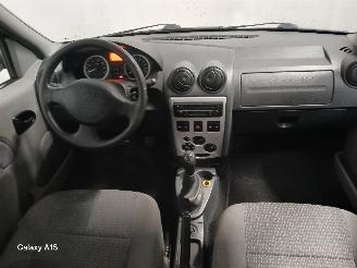 Dacia Logan Logan MCV (KS) Combi 1.6 16V (K4M-696(K4M-H6)) [77kW]  (02-2007/05-201=
3) picture 11
