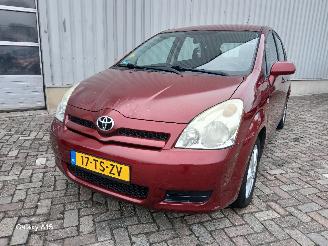 Damaged car Toyota Corolla Corolla Verso (R10/11) MPV 1.6 16V VVT-i (3ZZFE) [81kW]  (04-2004/03-2=
009) 2007/10