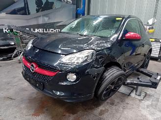 Sloopauto Opel Adam Adam Hatchback 3-drs 1.4 16V (A14XER(Euro 5)) [74kW]  (10-2012/05-2019=
) 2013