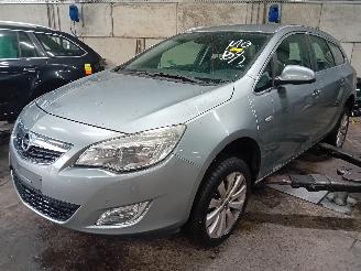 Sloopauto Opel Astra Astra J Sports Tourer (PD8/PE8/PF8) Combi 1.4 Turbo 16V (A14NET(Euro 5=
)) [103kW]  (10-2010/10-2015) 2011