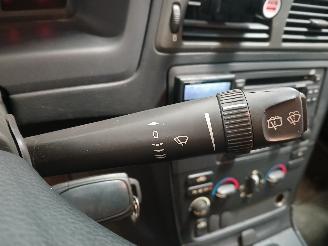 Volvo Xc-70 XC70 (SZ) SUV XC70 2.4 T 20V (B5244T3) [147kW]  (03-2000/09-2002) picture 14