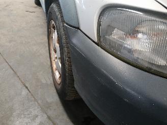 Volvo Xc-70 XC70 (SZ) SUV XC70 2.4 T 20V (B5244T3) [147kW]  (03-2000/09-2002) picture 23