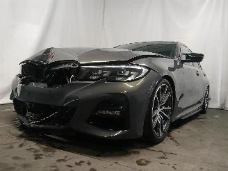 damaged passenger cars BMW 3-serie 3 serie (G20) Sedan 320i 2.0 TwinPower Turbo 16V (B48-B20A) [135kW]  (=
03-2019/...) 2020/8