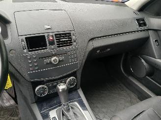 Mercedes C-klasse C (W204) Sedan 1.8 C-180K 16V (M271.952) [115kW]  (01-2007/01-2014) picture 16
