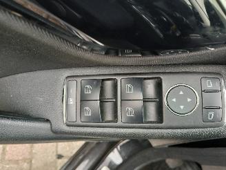 Mercedes C-klasse C (W204) Sedan 1.8 C-180K 16V (M271.952) [115kW]  (01-2007/01-2014) picture 12