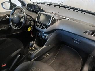 Peugeot 208 208 I (CA/CC/CK/CL) Hatchback 1.2 Vti 12V PureTech 82 (EB2F(HMZ)) [60k=
W]  (03-2012/12-2019) picture 8