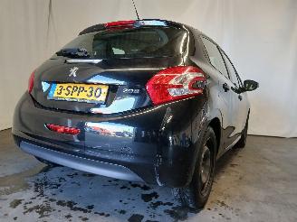 Peugeot 208 208 I (CA/CC/CK/CL) Hatchback 1.2 Vti 12V PureTech 82 (EB2F(HMZ)) [60k=
W]  (03-2012/12-2019) picture 5