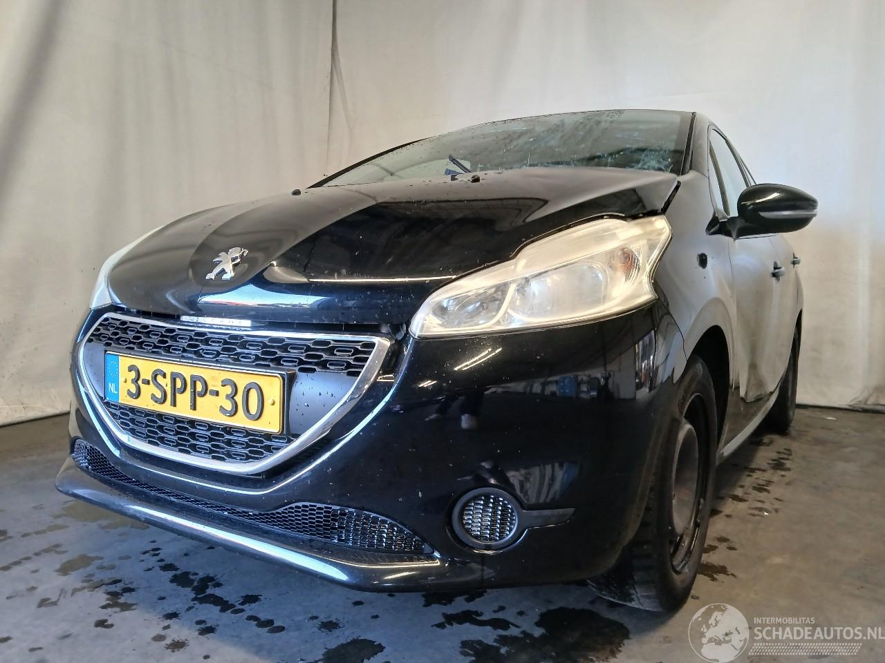 Peugeot 208 208 I (CA/CC/CK/CL) Hatchback 1.2 Vti 12V PureTech 82 (EB2F(HMZ)) [60k=
W]  (03-2012/12-2019)