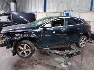 Uttjänta bilar auto Volvo V-40 V40 (MV) Hatchback 5-drs 1.6 D2 (D4162T) [84kW]  (03-2012/12-2016) 2013/11