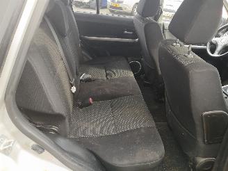 Suzuki Grand-vitara Grand Vitara II (JT) SUV 2.0 16V (J20A) [103kW]  (10-2005/02-2015) picture 8