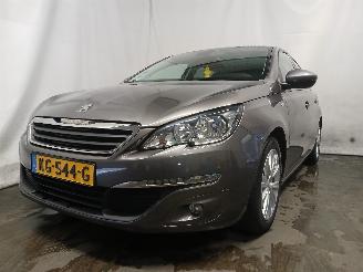 Schadeauto Peugeot 308 308 (L3/L8/LB/LH/LP) Hatchback 5-drs 1.2 12V e-THP PureTech 110 (EB2DT=
(HNZ)) [81kW]  (11-2013/06-2021) 2016/8