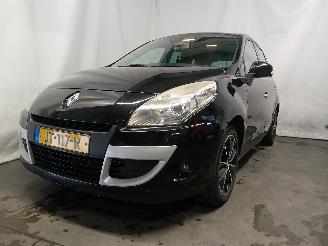 Unfallwagen Renault Scenic Scénic III (JZ) MPV 1.5 dCi 110 (K9K-837(K9K-N8)) [81kW]  (04-2009/0=
9-2016) 2011/11