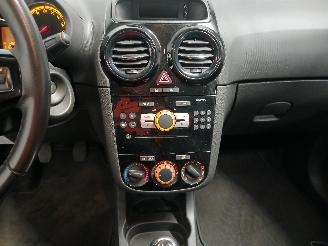 Opel Corsa Corsa D Hatchback 1.4 16V Twinport (A14XER(Euro 5)) [74kW]  (12-2009/0=
8-2014) picture 17