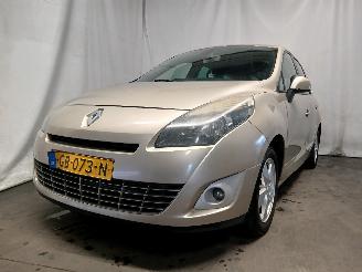 krockskadad bil auto Renault Scenic Grand Scénic III (JZ) MPV 1.6 dCi (R9M-402(R9M-A4)) [96kW]  (04-2011=
/12-2016) 2012/1