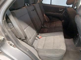 Kia Sorento Sorento I (JC) SUV 3.3 V6 24V (G6DB) [182kW]  (02-2007/10-2009) picture 11