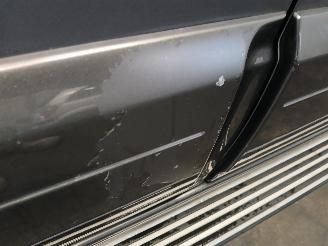 Kia Sorento Sorento I (JC) SUV 3.3 V6 24V (G6DB) [182kW]  (02-2007/10-2009) picture 24