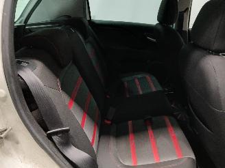 Fiat Punto Grande Punto (199) Hatchback 1.3 JTD Multijet 16V VGT (199.B.4000(Euro=
 5)) [62kW]  (04-2010/...) picture 10