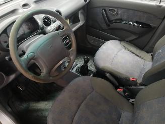 Hyundai Atos Atos Hatchback 1.1 12V (G4HD) [43kW]  (05-2003/05-2005) picture 12