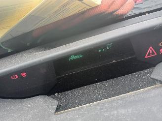 Toyota Prius Prius (NHW20) Liftback 1.5 16V (1NZ-FXE) [82kW]  (09-2003/12-2009) picture 2