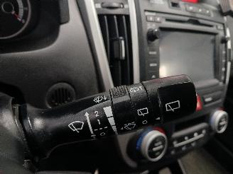 Kia Cee d Cee'd Sporty Wagon (EDF) Combi 1.4 16V (G4FA) [66kW]  (07-2009/12-2012=
) picture 15