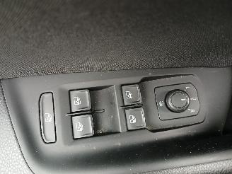 Volkswagen Passat Passat Variant (3G5) Combi 1.5 TSI 16V (DADA) [110kW]  (08-2018/03-202=
4) picture 12