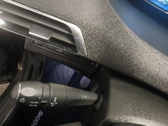 Peugeot 5008 5008 II (M4/MC/MJ/MR) MPV 1.2 12V e-THP PureTech 130 (EB2ADTS(HNS)) [9=
6kW]  (12-2016/12-2024) picture 15