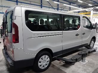 Renault Trafic Trafic Passenger (1JL/2JL/3JL/4JL) Bus 2.0 dCi 16V 120 (M9R-710(M9R-V7=
)) [88kW]  (06-2019/...) picture 3