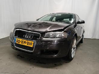 Auto incidentate Audi A3 A3 Sportback (8PA) Hatchback 5-drs 1.8 TFSI 16V (BYT) [118kW]  (11-200=
6/03-2013) 2007/7