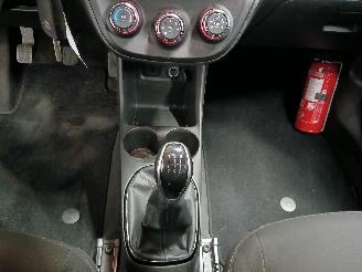 Opel Karl Karl Hatchback 5-drs 1.0 12V (B10XE(Euro 6)) [55kW]  (01-2015/03-2019)= picture 18