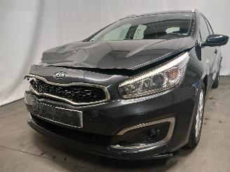 Avarii autoturisme Kia Cee d Cee'd Sportswagon (JDC5) Combi 1.6 GDI 16V (G4FD) [99kW]  (09-2012/12-=
2018) 2016/11