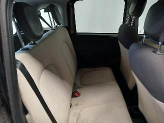 Fiat Panda Panda/Pandina (312) Hatchback 0.9 TwinAir Turbo 85 (312.A.2000) [63kW]=
  (02-2012/...) picture 10