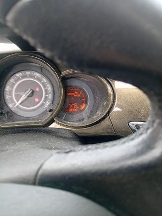 Citroën C3 C3 (SC) Hatchback 5-drs 1.6 HDi 92 (DV6DTED(9HP)) [68kW]  (11-2009/09-=
2016) picture 2