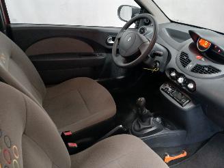 Renault Twingo Twingo II (CN) Hatchback 3-drs 1.2 16V (D4F-772(D4F-J7)) [56kW]  (03-2=
007/09-2014) picture 9
