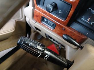 Chrysler Saratoga Saratoga Sedan 3.0 i (3(V6-181)) [104kW]  (09-1989/12-1995) picture 16