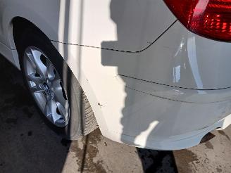 BMW 1-serie 1 serie (E81) Hatchback 3-drs 118i 16V (N43-B20A) [105kW]  (09-2006/12=
-2011) picture 26