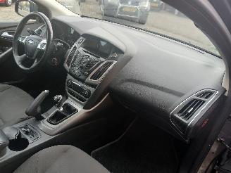 Ford Focus Focus 3 Wagon Combi 1.0 Ti-VCT EcoBoost 12V 125 (M1DA(Euro 5)) [92kW] =
 (02-2012/05-2018) picture 7