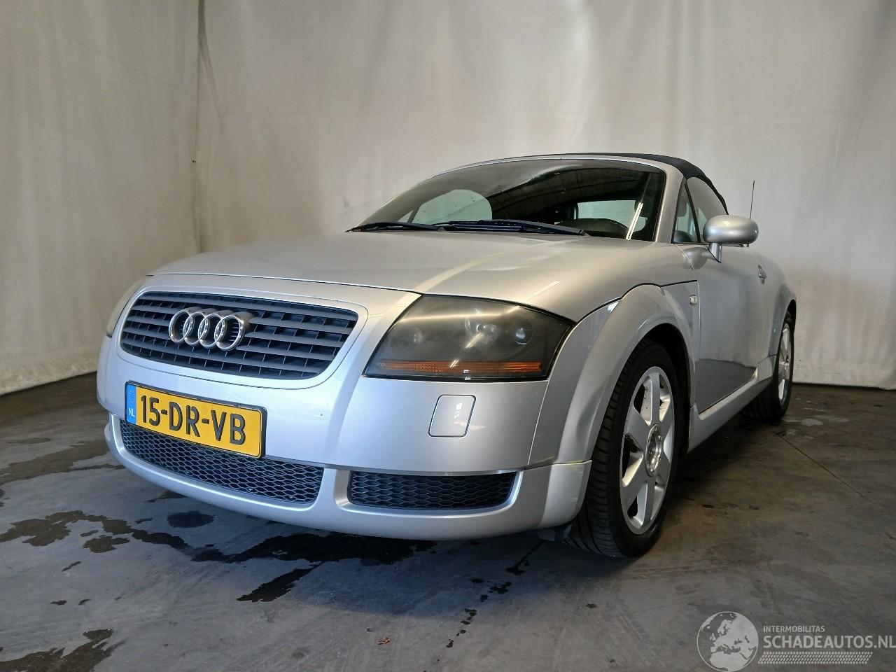 Audi TT TT Roadster (8N9) Cabrio 1.8 20V Turbo (AWP) [132kW]  (10-1999/02-2007=
)