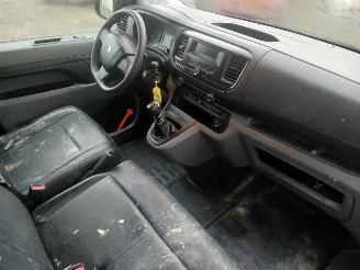 Peugeot Expert Expert (V1/VA/VB/VE/VF/VT/VY) Van 1.5 BlueHDi 100 (DV5RUCd(YHR)) [75kW=
]  (06-2018/...) picture 7