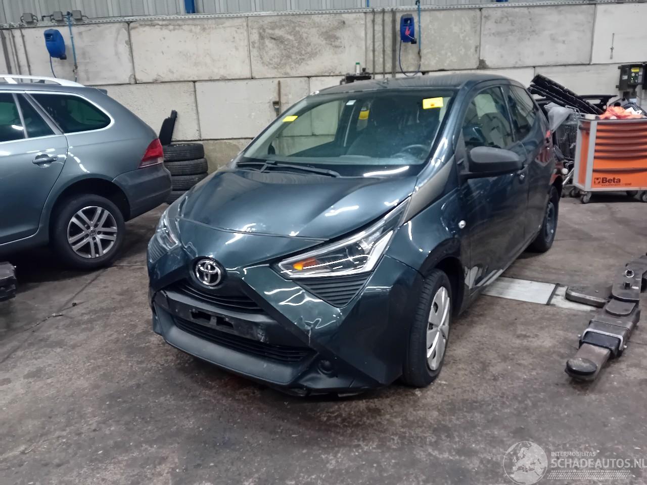 Toyota Aygo Aygo (B40) Hatchback 1.0 12V VVT-i (1KR-FE) [53kW]  (03-2018/...)